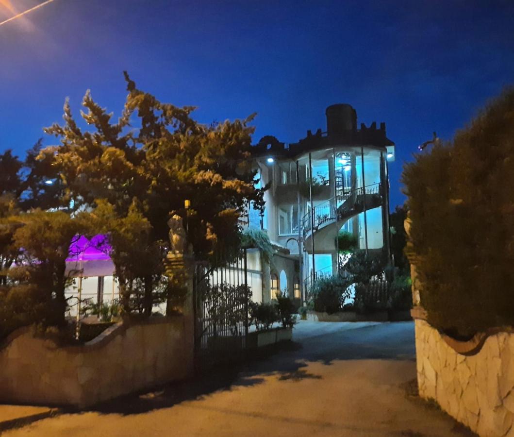 Parco Sogni D'Oro Aparthotel Монтела Екстериор снимка