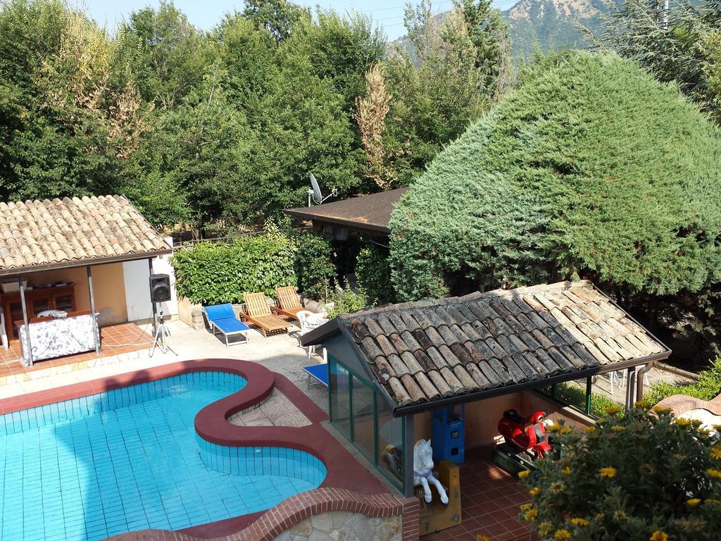 Parco Sogni D'Oro Aparthotel Монтела Стая снимка